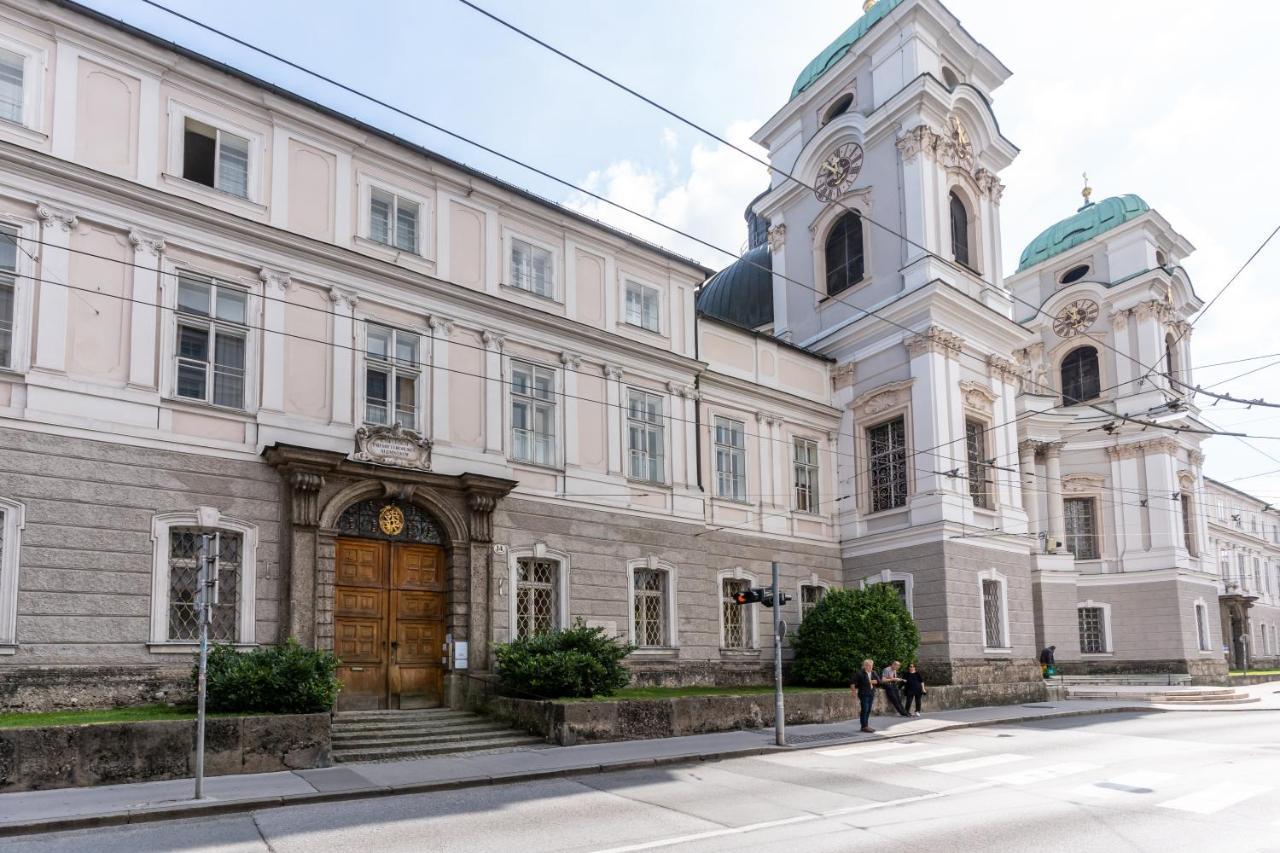 Gaestehaus Im Priesterseminar Salzburg Hotel Bagian luar foto